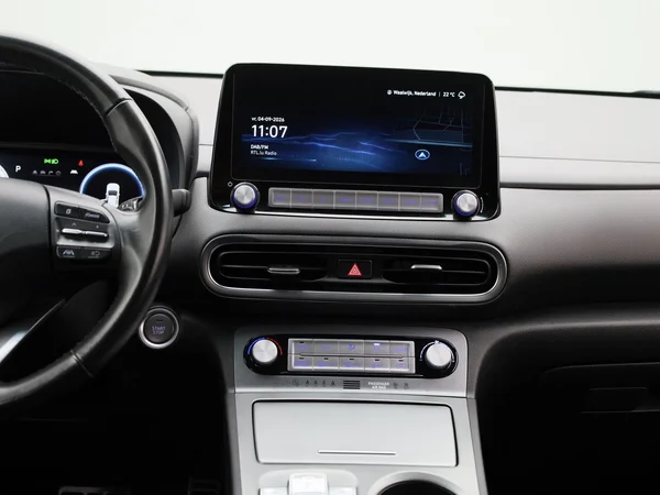 Hyundai Kona (2023) — foto 2 van 44