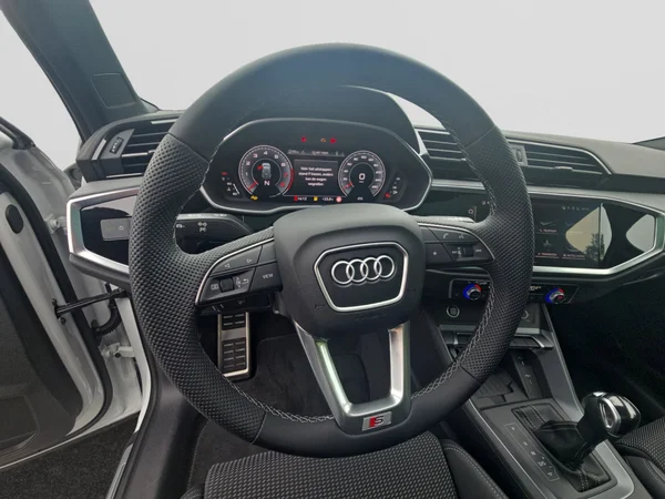 AUDI Q3 (2025) — foto 16 van 24