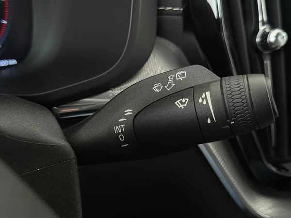 VOLVO XC60 (2021) — foto 15 van 31