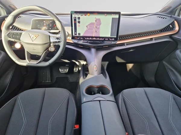 CUPRA Tavascan (2026) — foto 17 van 20