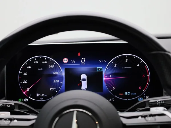 Mercedes-Benz C-Klasse (2022) — foto 53 van 54