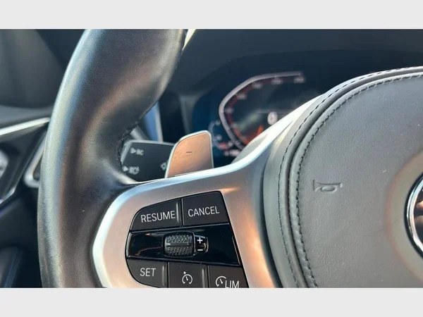 BMW 4 Cabrio (2022) — foto 14 van 29
