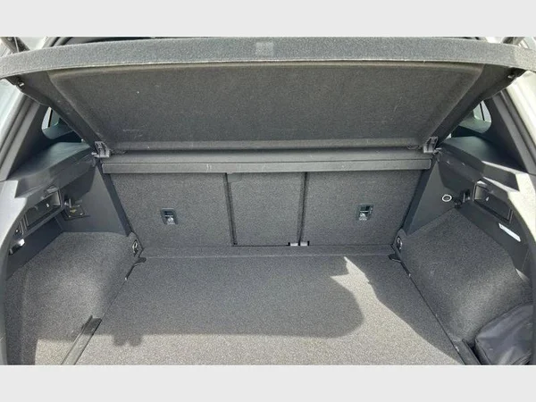 Volkswagen Tiguan (2023) — foto 4 van 39
