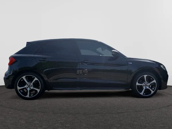 AUDI A1 Sportback (2025) — foto 2 van 24