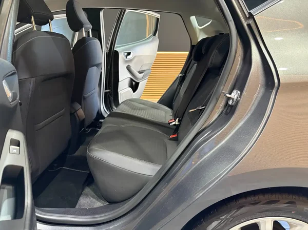 Ford Fiesta (2020) — foto 10 van 23