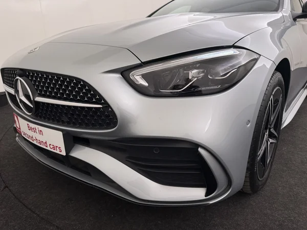 MERCEDES C 300 (2023) — foto 16 van 25