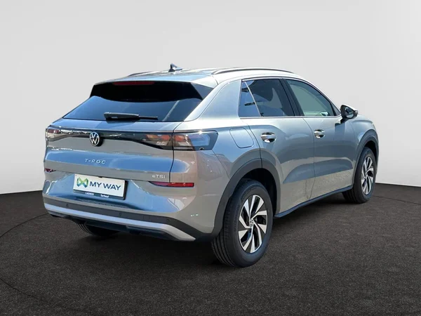 VOLKSWAGEN T-Roc (2026) — foto 16 van 20