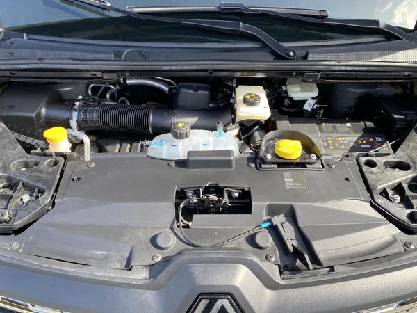 Renault Trafic (2024) — foto 13 van 22