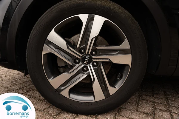 Kia Sorento (2021) — foto 60 van 131