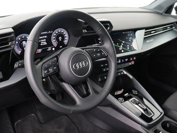 AUDI A3 Sportback (2025) — foto 17 van 18