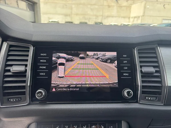SKODA Kodiaq (2021) — foto 5 van 20