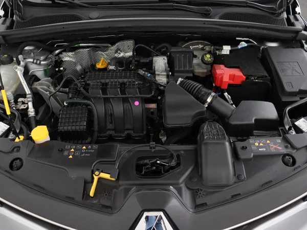 RENAULT Clio (2020) — foto 6 van 26