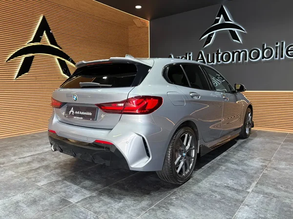 Bmw 118 (2023) — foto 20 van 25