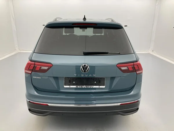 VOLKSWAGEN Tiguan Allspace (2021) — foto 3 van 36