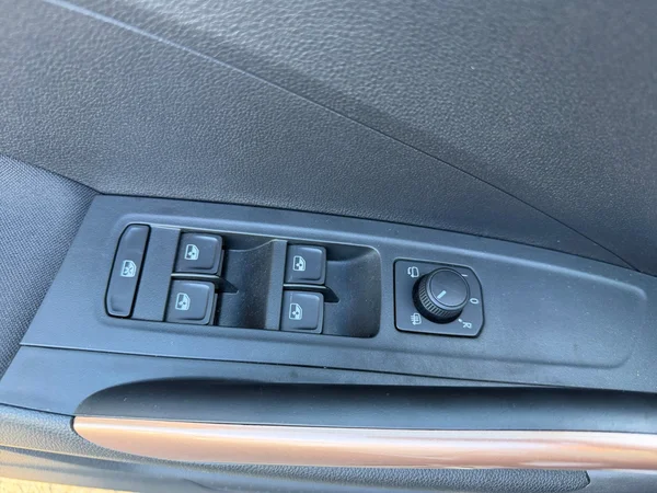 SKODA Fabia (2024) — foto 8 van 18