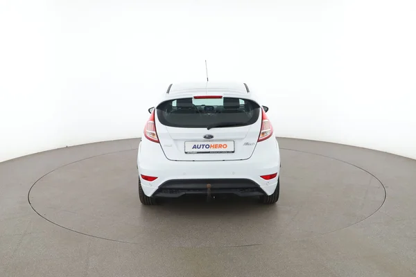 Ford Fiesta (2017) — foto 11 van 16
