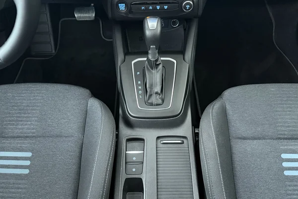 Ford Focus SW Active (2025) — foto 4 van 23