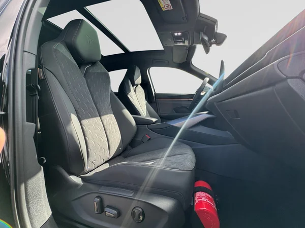 CUPRA Terramar e-Hybrid (PHEV) (2025) — foto 2 van 34