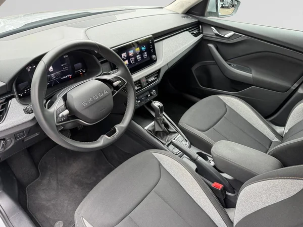SKODA Kamiq (2025) — foto 11 van 20
