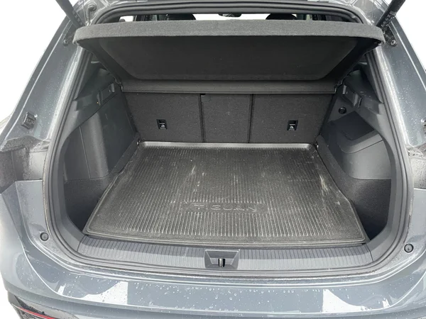VOLKSWAGEN Tiguan eHybrid (PHEV) (2025) — foto 17 van 21
