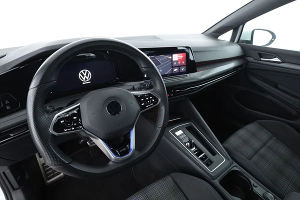 Volkswagen Golf (2020) — foto 2 van 16