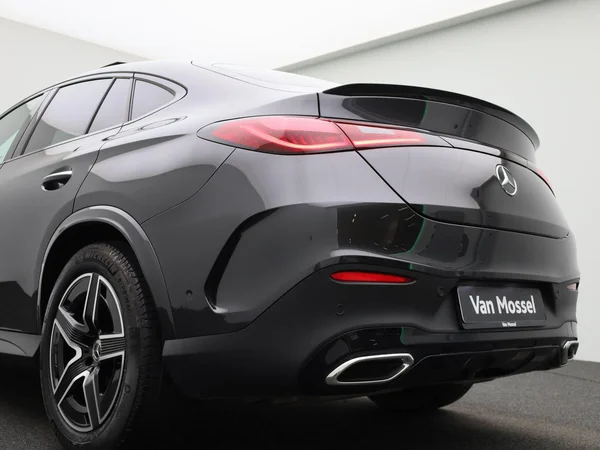 Mercedes-Benz GLC (2024) — foto 49 van 55