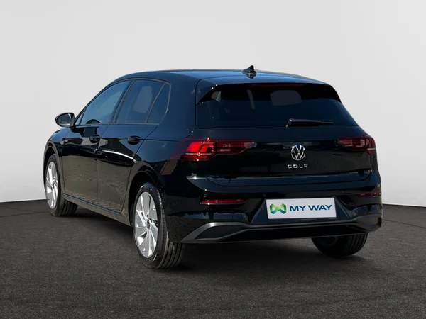 VOLKSWAGEN Golf VIII (2026) — foto 12 van 24