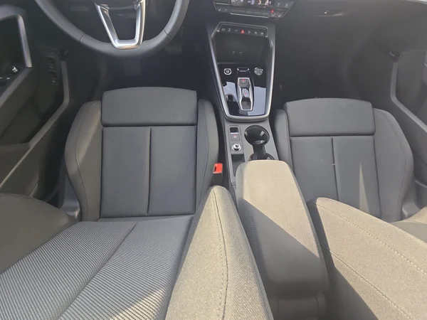 AUDI A3 Sportback PHEV (2025) — foto 14 van 24