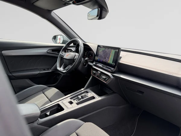 CUPRA Formentor e-Hybrid (PHEV) (2023) — foto 14 van 20