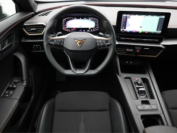 CUPRA Formentor (2022) — foto 13 van 21