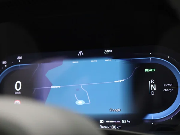 Volvo XC40 (2023) — foto 11 van 41
