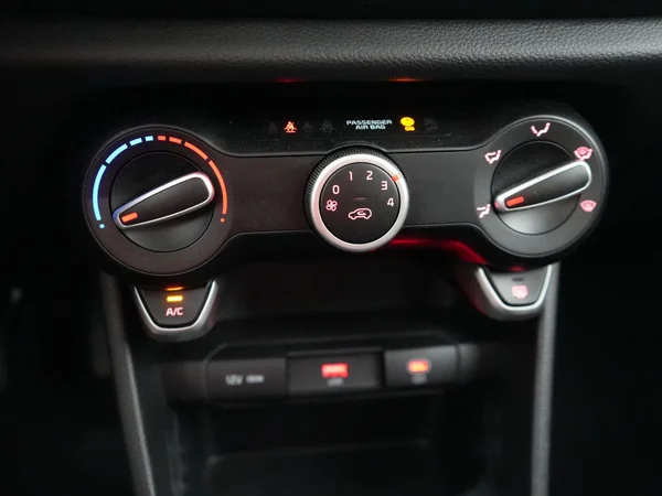 Kia Picanto (2025) — foto 9 van 22