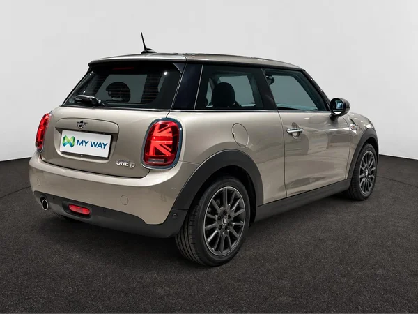 MINI Mini Dsl (F56) (2018) — foto 9 van 13