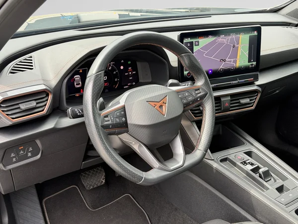 CUPRA Formentor e-Hybrid (PHEV) (2023) — foto 19 van 20