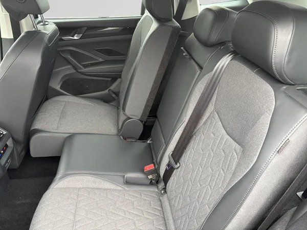 VOLKSWAGEN Tayron (2025) — foto 6 van 24