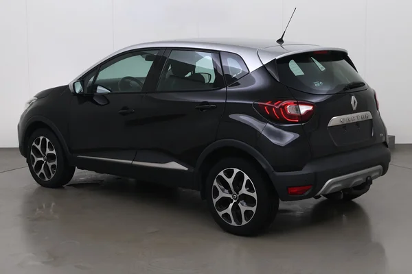 Renault Captur (2017) — foto 23 van 29