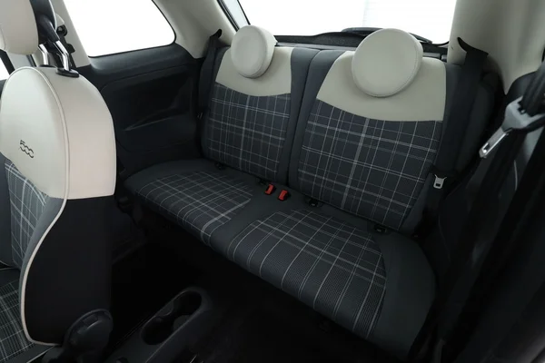 Fiat 500 (2017) — foto 5 van 16