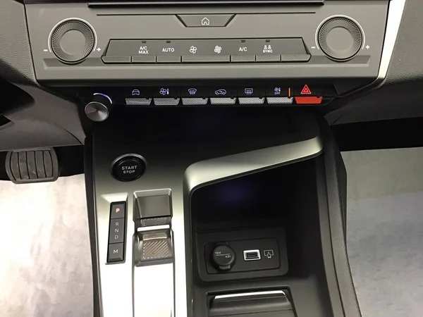 Peugeot 308 (2026) — foto 16 van 27