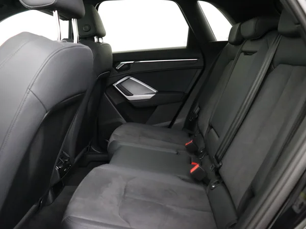AUDI Q3 (2024) — foto 3 van 18