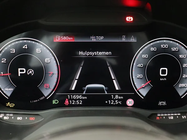 AUDI Q2 (2025) — foto 6 van 19