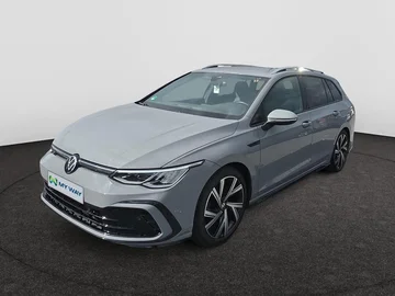 VOLKSWAGEN Golf VIII SW (2022)