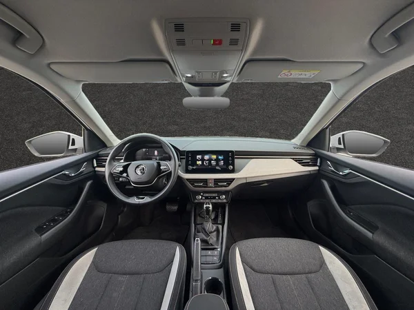 SKODA Kamiq (2024) — foto 3 van 24