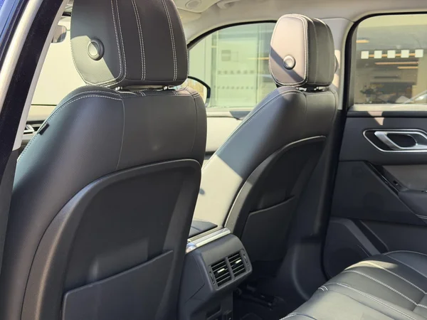 Land Rover Range Rover Velar (2022) — foto 3 van 28