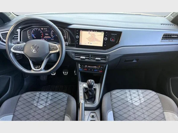 Volkswagen Taigo (2023) — foto 2 van 21