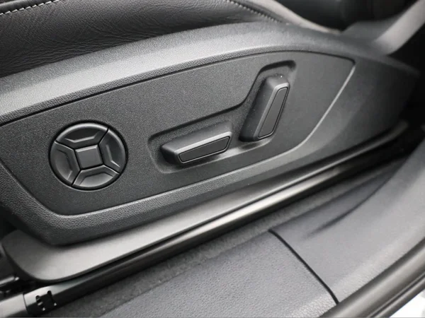 AUDI Q3 (2023) — foto 8 van 23