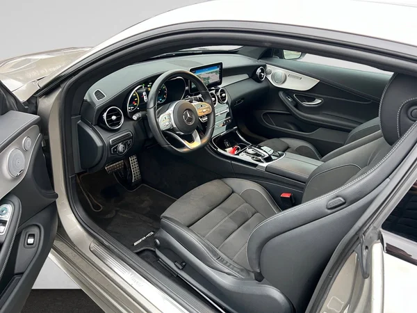 MERCEDES-BENZ Coupe C (2021) — foto 4 van 23