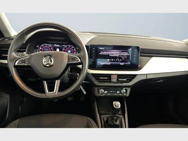 Skoda Kamiq (2020) — foto 4 van 15