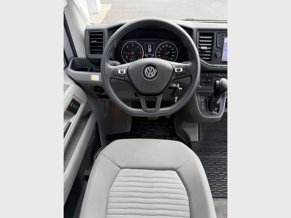 VOLKSWAGEN Grand California (2021) — foto 18 van 19