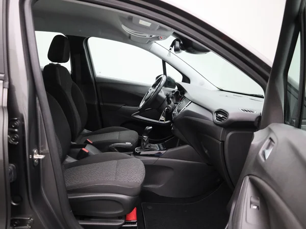 Opel Crossland (2021) — foto 28 van 38
