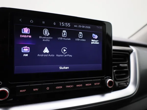 Kia Stonic (2021) — foto 16 van 35